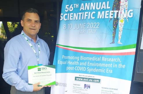 Dr. Luis García de Guadiana receives award for best clinical research article published in 2021 in the European Journal of Clinical Investigation.